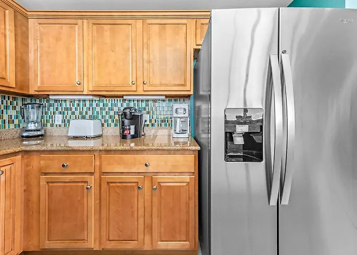 Apartment Sanibel Unit 1203-amazing Views-short Walk To Beach-sleeps 6-lagoon Access