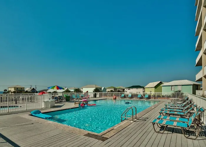Sanibel Unit 1203-amazing Views-short Walk To Beach-sleeps 6-lagoon Access *