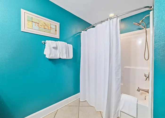 Sanibel Unit 1203-amazing Views-short Walk To Beach-sleeps 6-lagoon Access Apartment