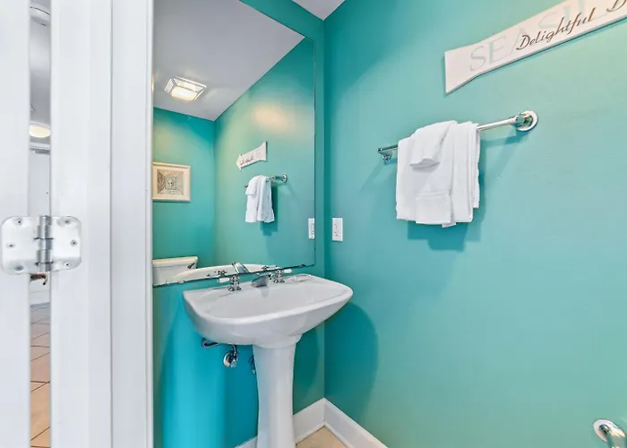 Apartment Sanibel Unit 1203-amazing Views-short Walk To Beach-sleeps 6-lagoon Access Gulf Shores